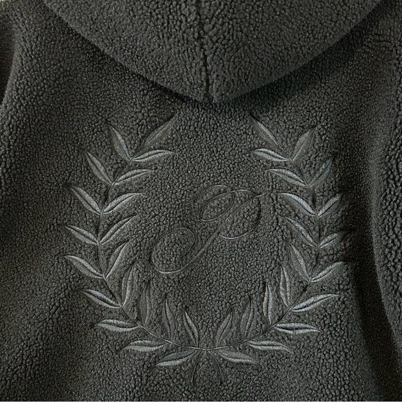 PINK Victoria’s Secret Plush Teddy Hooded Bomber Jacket Black Size XL - Picture 9 of 16